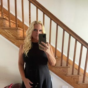 Meet your Posher, Renee